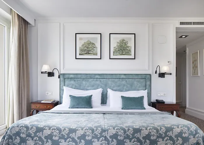 Hotel De Londres Y De Inglaterra