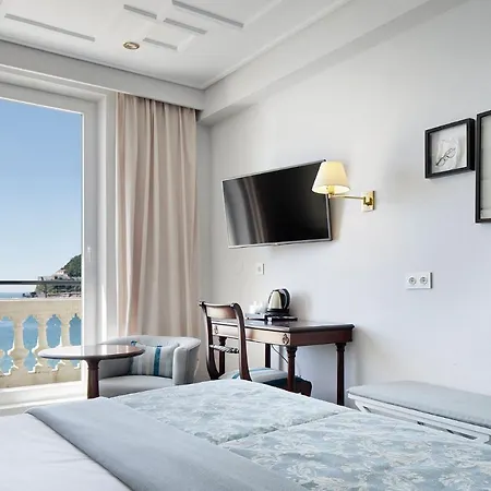 دي لوندريس يي دي إنغلاترا فندق 4*