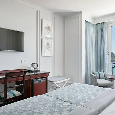 دي لوندريس يي دي إنغلاترا فندق