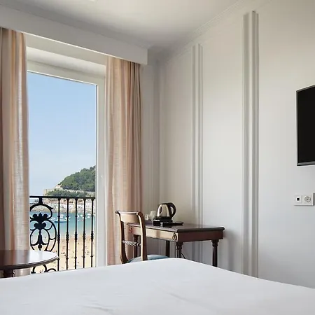 دي لوندريس يي دي إنغلاترا