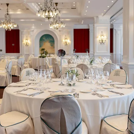 מלון De Londres Y De Inglaterra