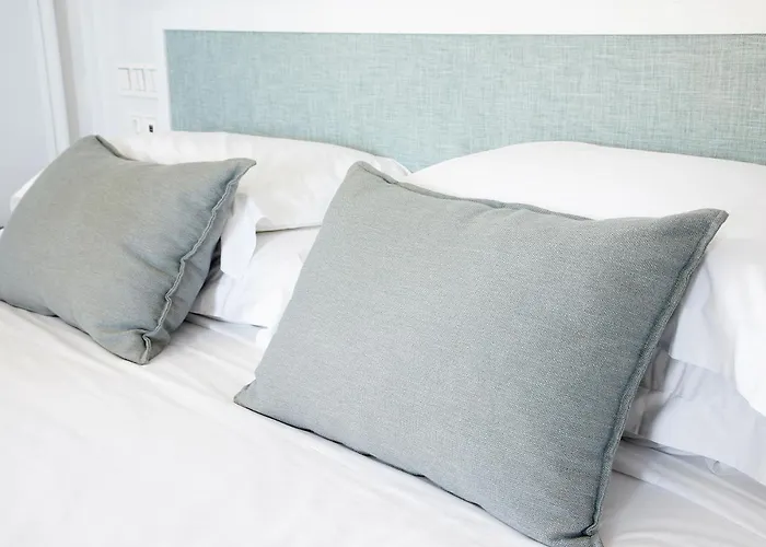 伦德雷斯茵格拉特拉酒店 4*