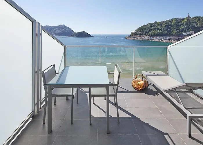 伦德雷斯茵格拉特拉酒店 4* 圣塞瓦斯蒂安