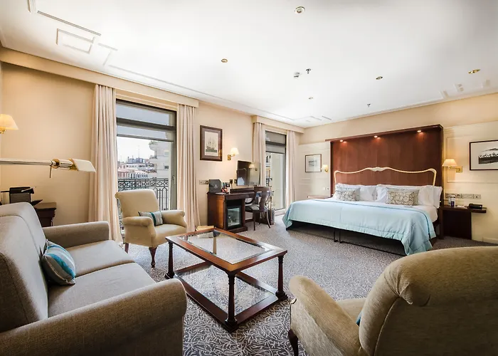 伦德雷斯茵格拉特拉酒店 酒店 圣塞瓦斯蒂安