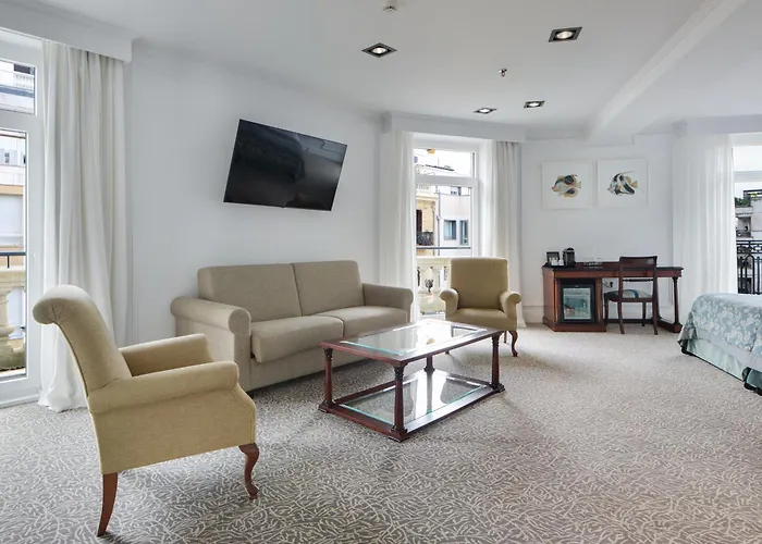 De Londres Y De Inglaterra מלון