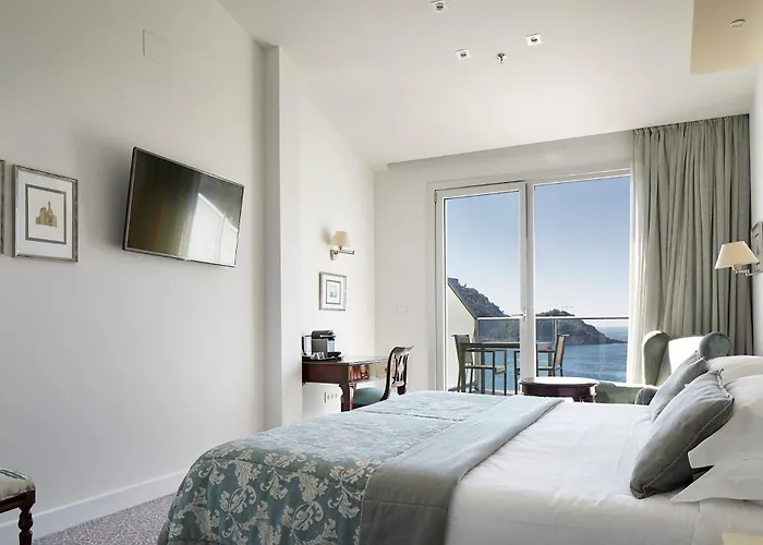 伦德雷斯茵格拉特拉酒店 4*