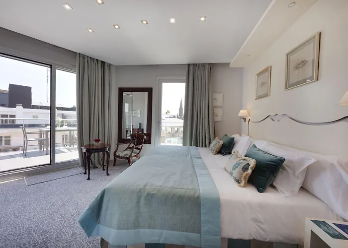 데 론드레스 이 데 잉글라테라 호텔 4*